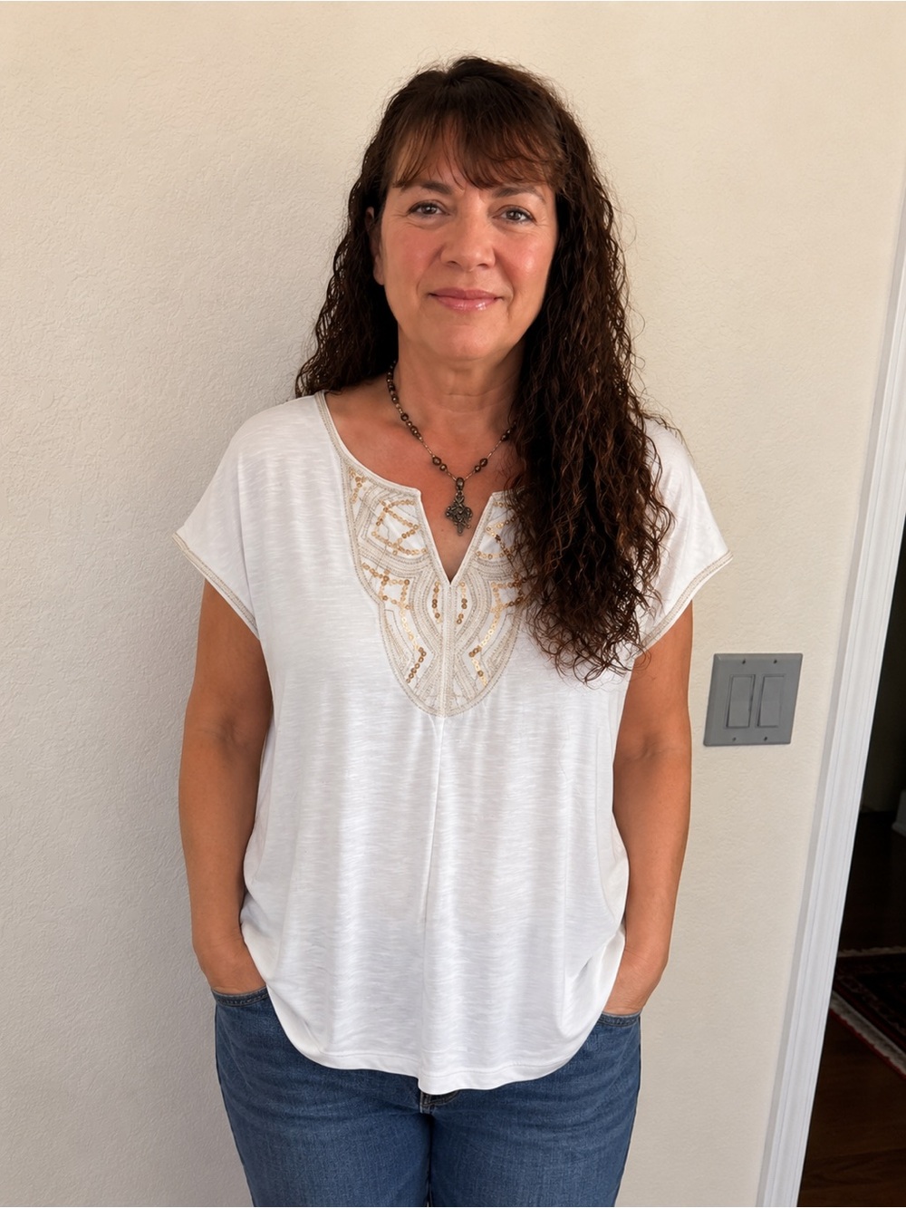 White House Black Market Cream Embroidered V-Neck Tunic Top
